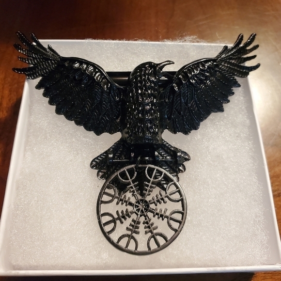 Black Metal Viking Raven hair clip - Picture 5 of 6
